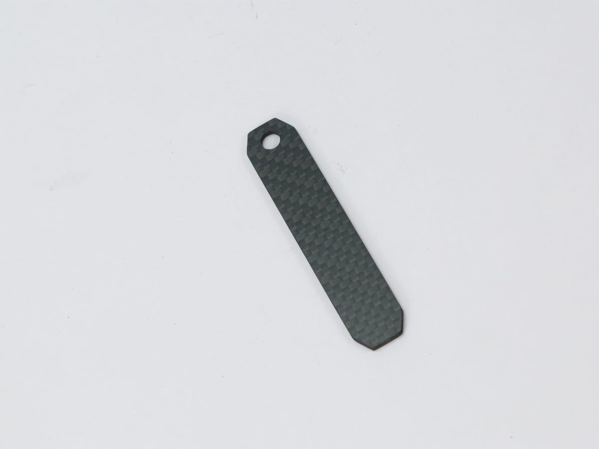 Slim Bar Tag – Carbon Fiber | Sleek Profile — carbon fiber close-up view 2