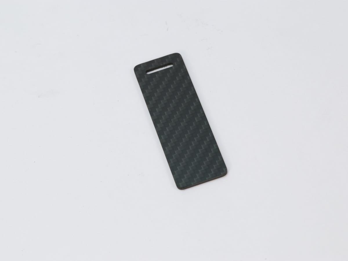 Slot-Top Hang Tag – Carbon Fiber | Easy Display — carbon fiber close-up view 3