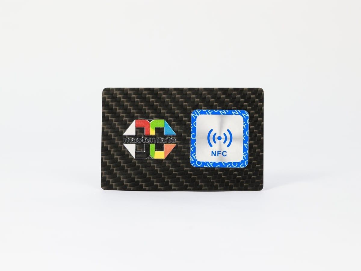 Glossy Full-Color Card – Carbon Fiber + High-Gloss Coating | Vibrant Colors — carbon fiber close-up view 1