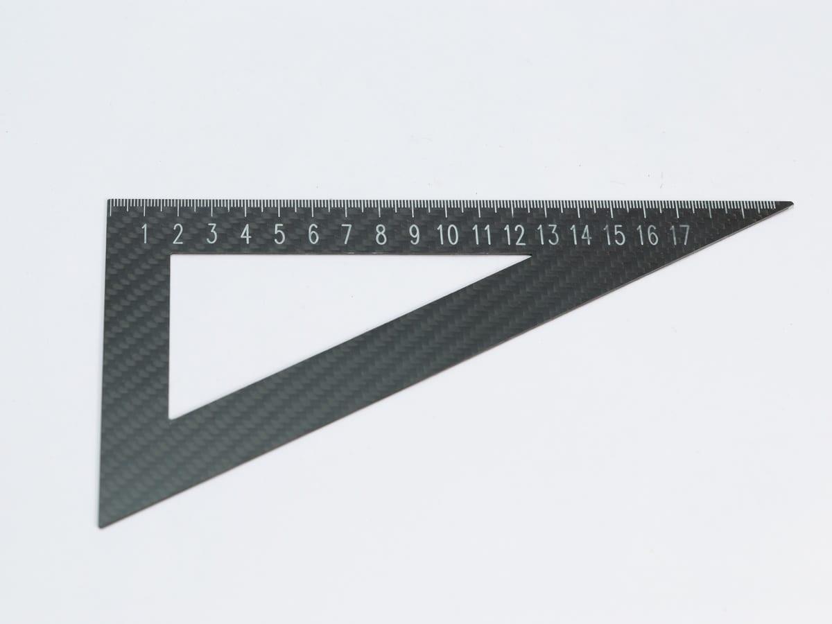 Carbon Fiber Triangle Ruler – Ultra-Light 30g | Anti-Static Precision — carbon fiber close-up view 1