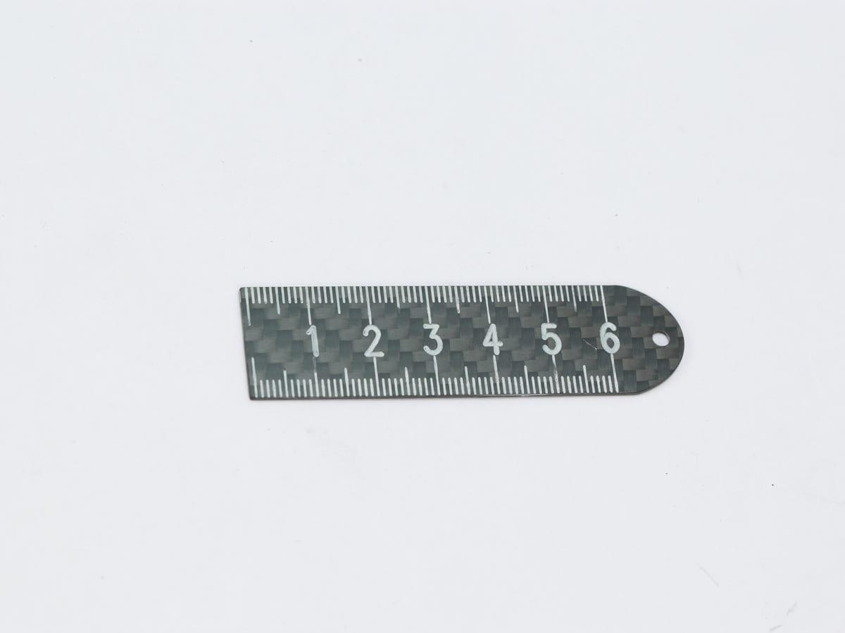 Mini Ruler 6cm Keychain – Carbon Fiber EDC | Always in Your Pocket — carbon fiber close-up view 2