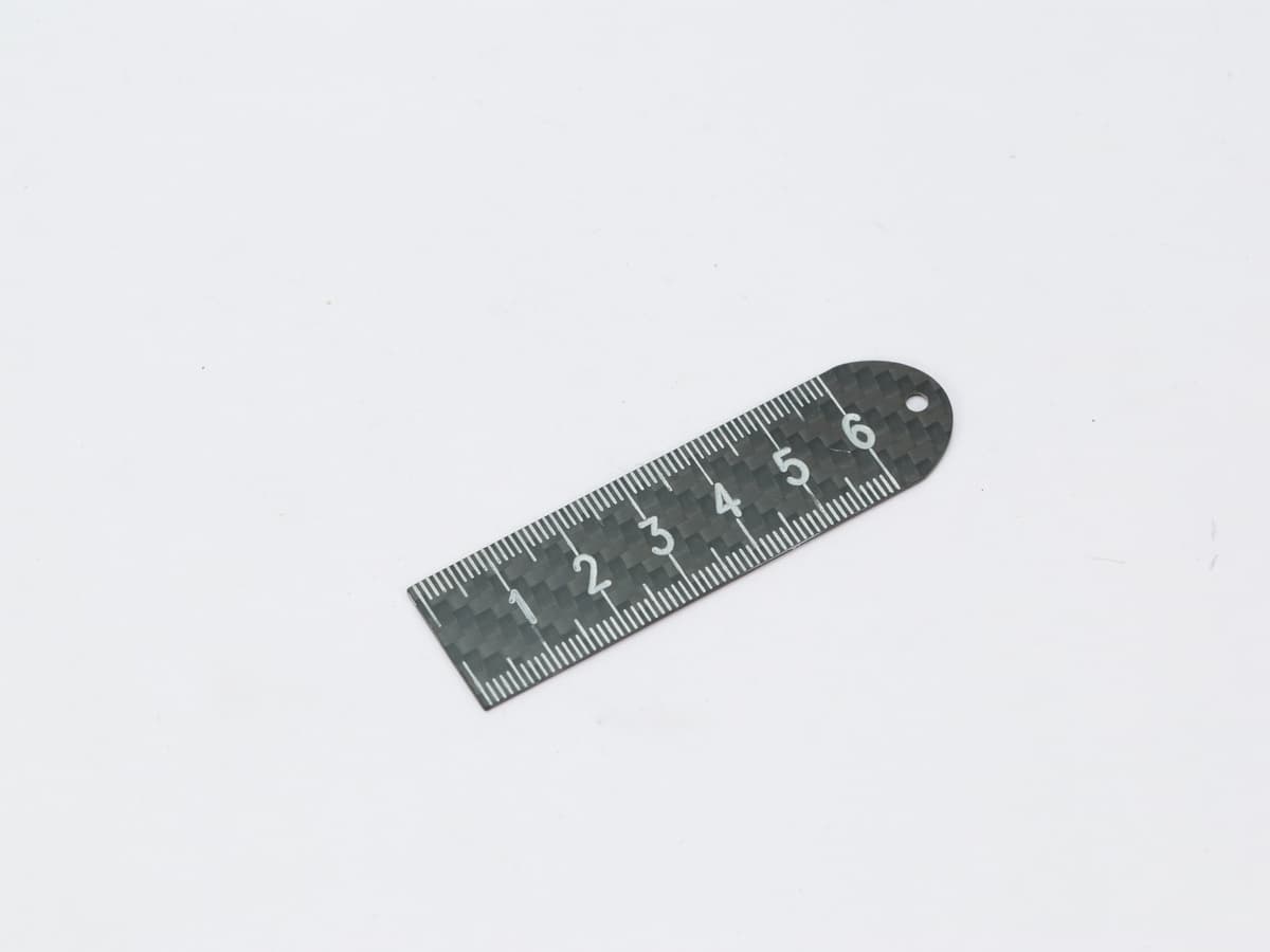 Mini Ruler 6cm Keychain – Carbon Fiber EDC | Always in Your Pocket