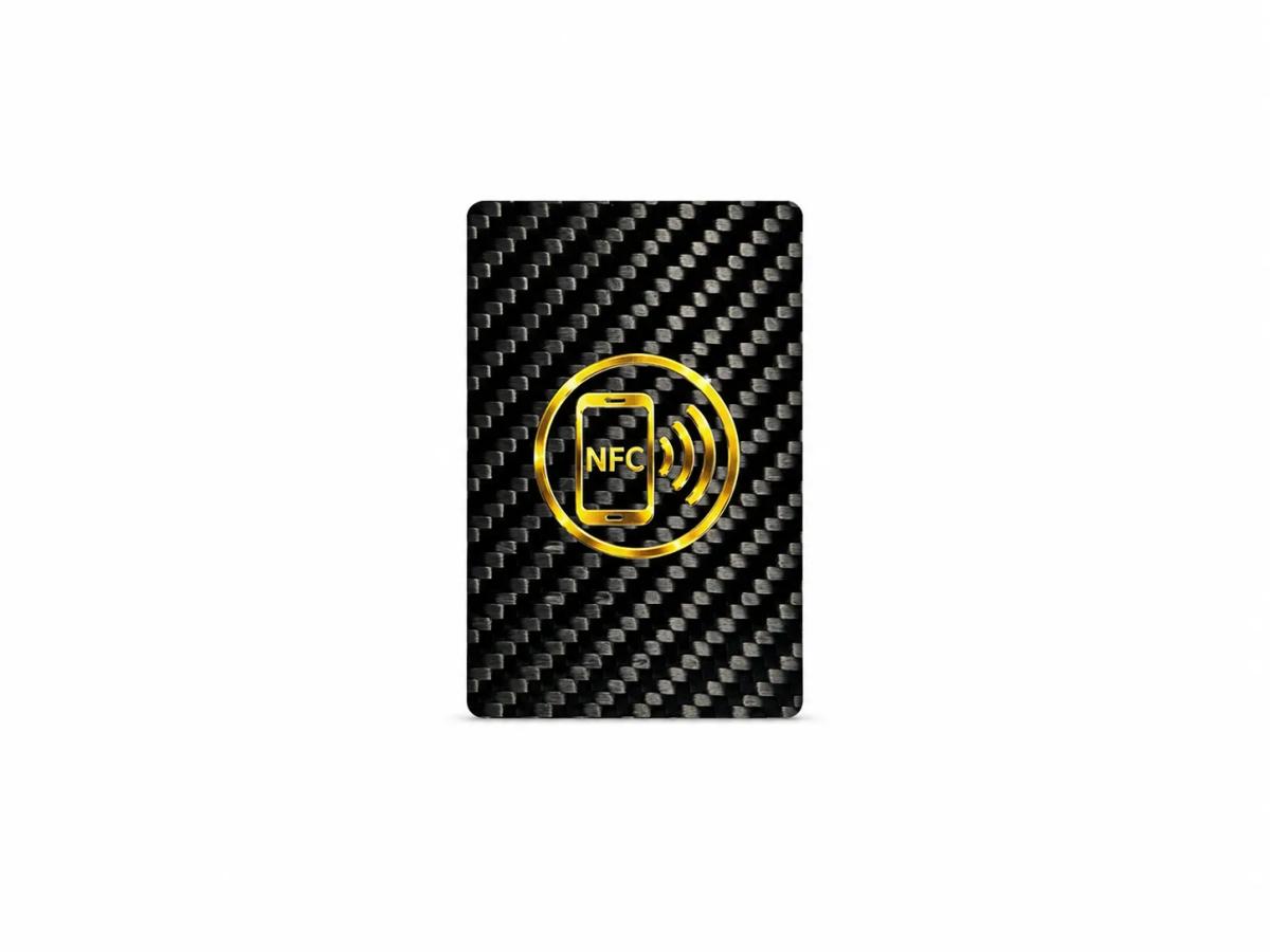 Custom Carbon Fiber NFC Card Manufacturer | Smart Business Cards with QR Code — carbon fiber close-up view 2