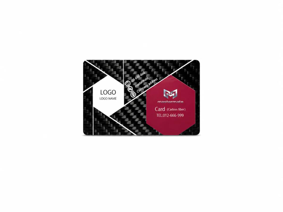 Benutzerdefinierte Markenlogo-Karte – Premium Kohlefaser-Finish | Lasergraviert — carbon fiber close-up view 2