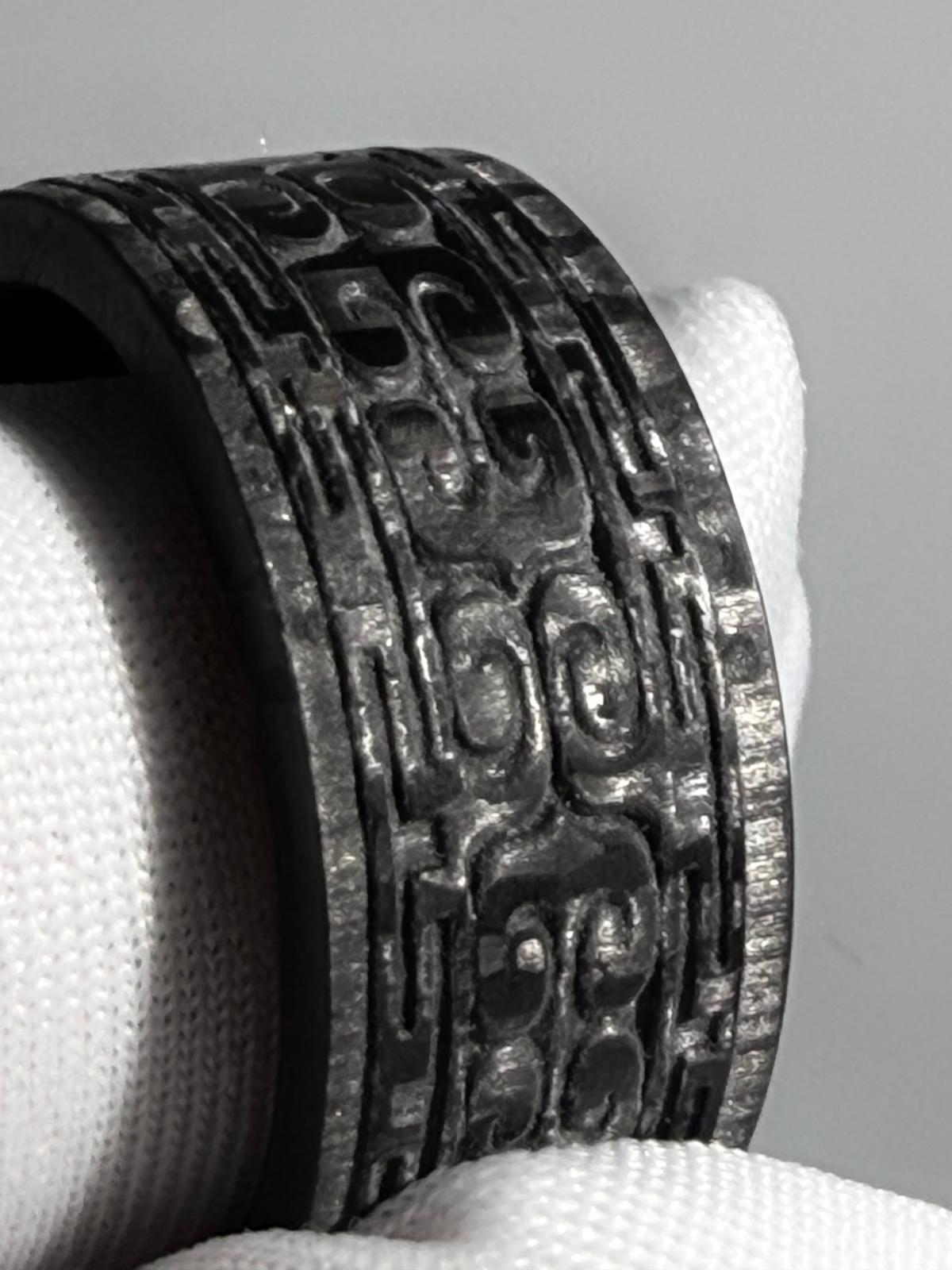 Carbon Fiber CNC Carved Rings | Precision-Crafted Lightweight Jewelry — carbon fiber close-up view 4
