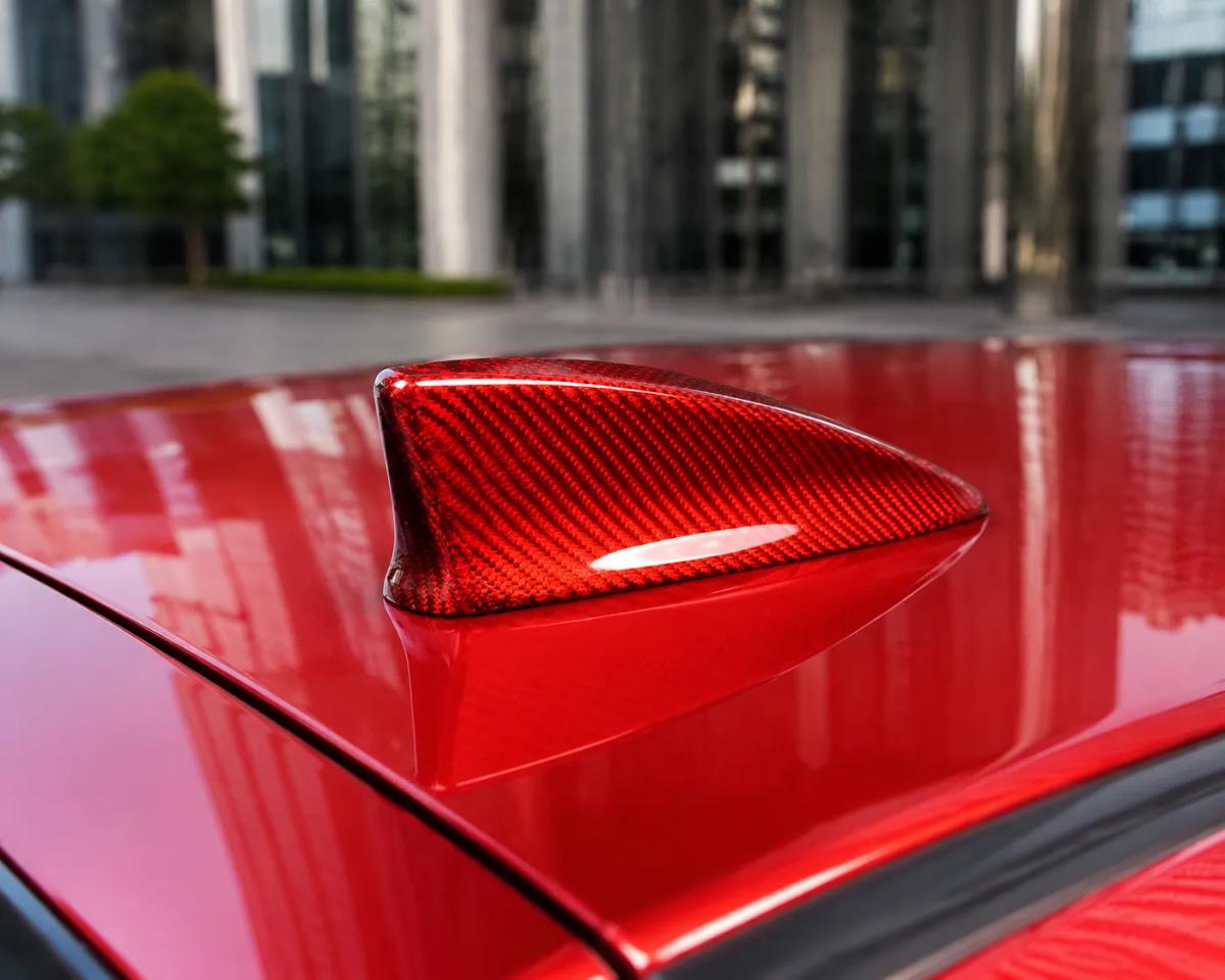 Dry Carbon Fiber Shark Fin Antenna Cover for Honda Civic – Real Carbon Fiber Roof Antenna Exterior Trim Replacement — carbon fiber close-up view 3